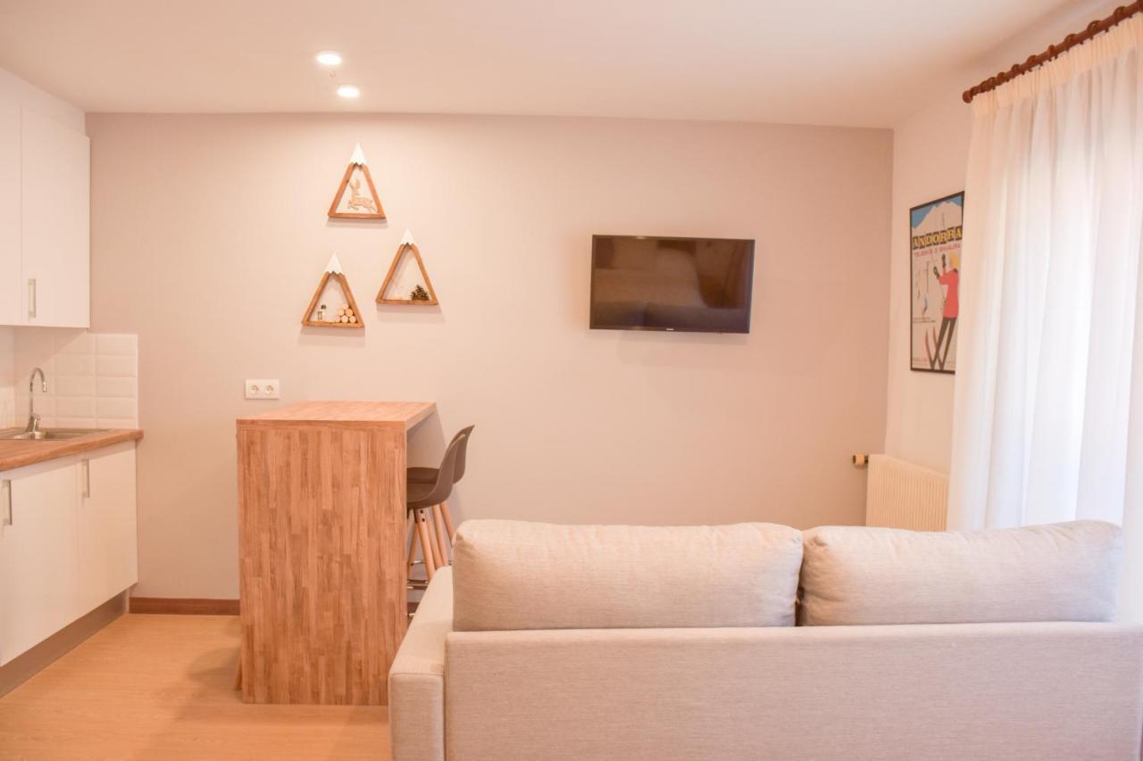 Roc , Fabuleux Studio, Belle Decoration Et Excellent Emplacement パス・デ・ラ・カサ エクステリア 写真